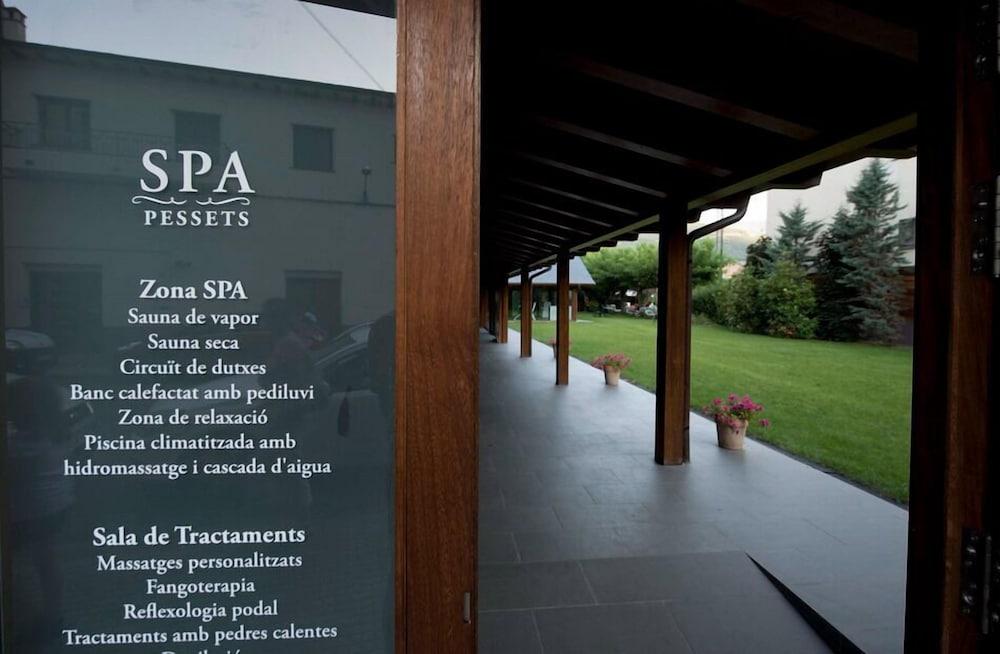 Hotel Restaurant Pessets & Spa ซอร์ต ภายนอก รูปภาพ