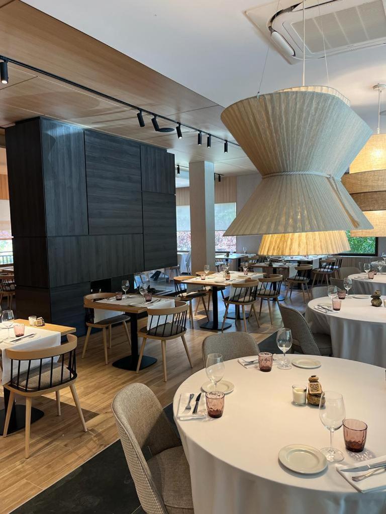 Hotel Restaurant Pessets & Spa ซอร์ต ภายนอก รูปภาพ