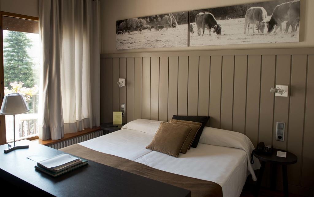 Hotel Restaurant Pessets & Spa ซอร์ต ภายนอก รูปภาพ